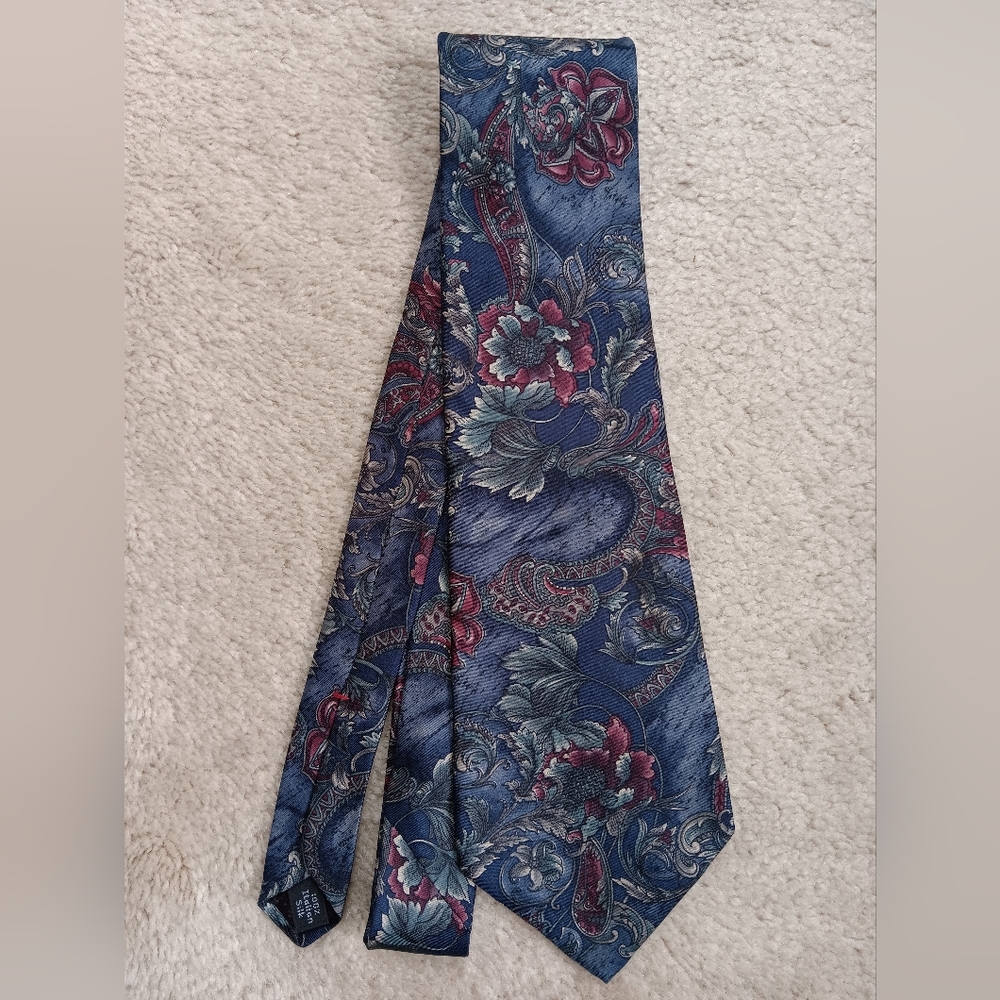 Henry Grethel Dress Tie